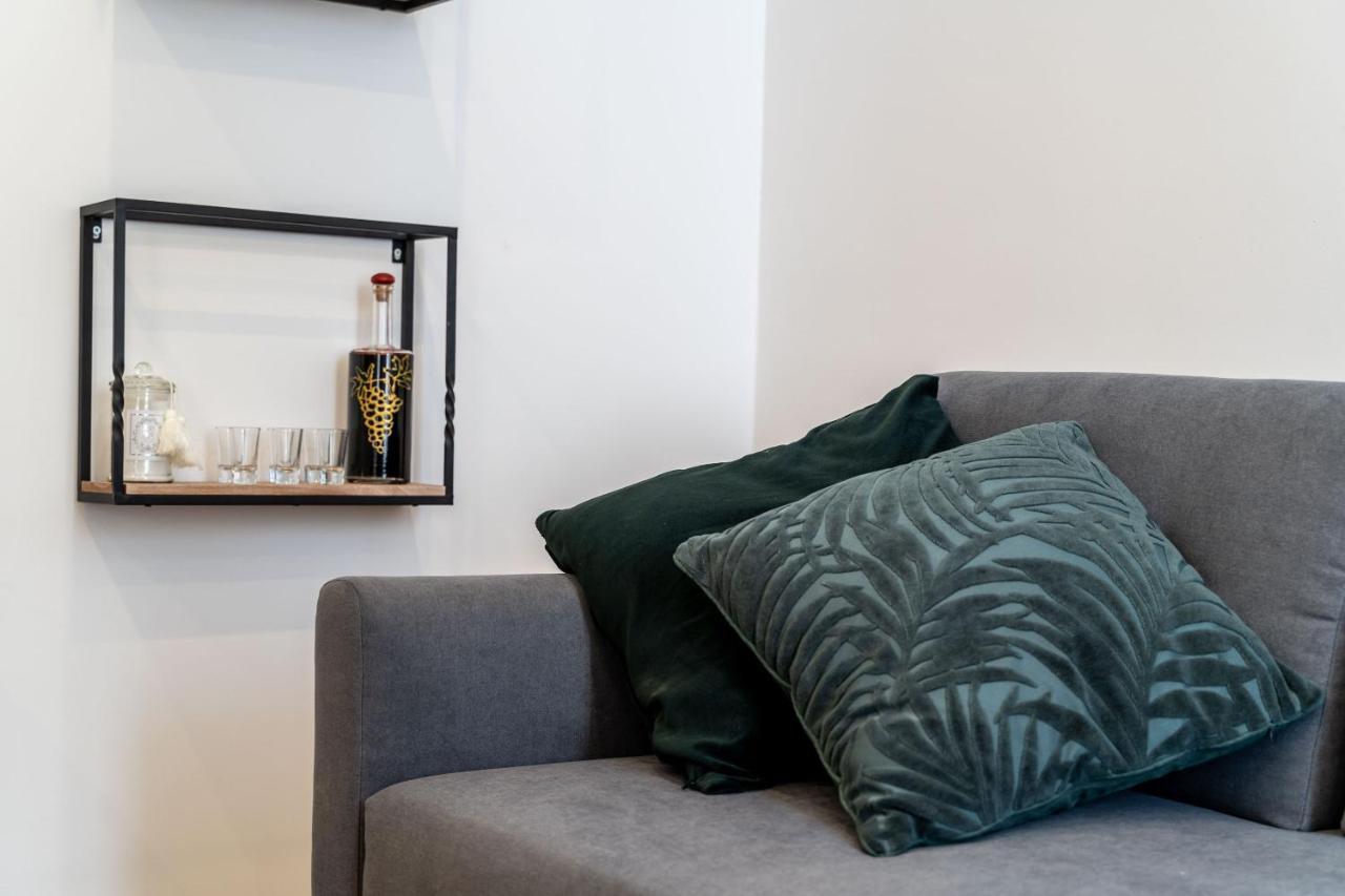 Apartments Marta ซัฟทัท ภายนอก รูปภาพ