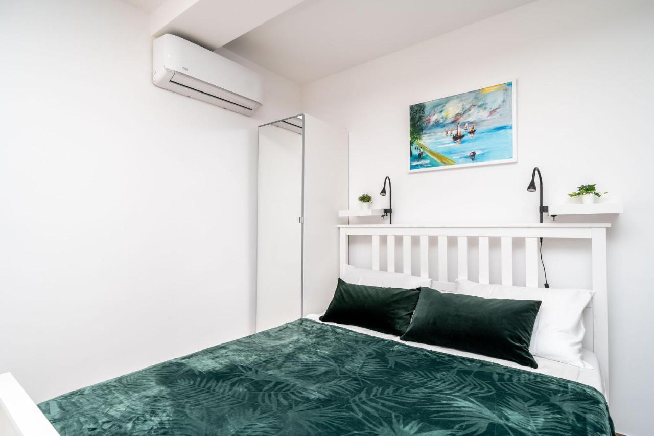 Apartments Marta ซัฟทัท ภายนอก รูปภาพ