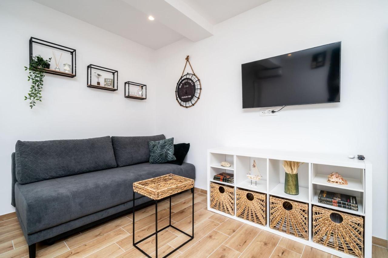 Apartments Marta ซัฟทัท ภายนอก รูปภาพ