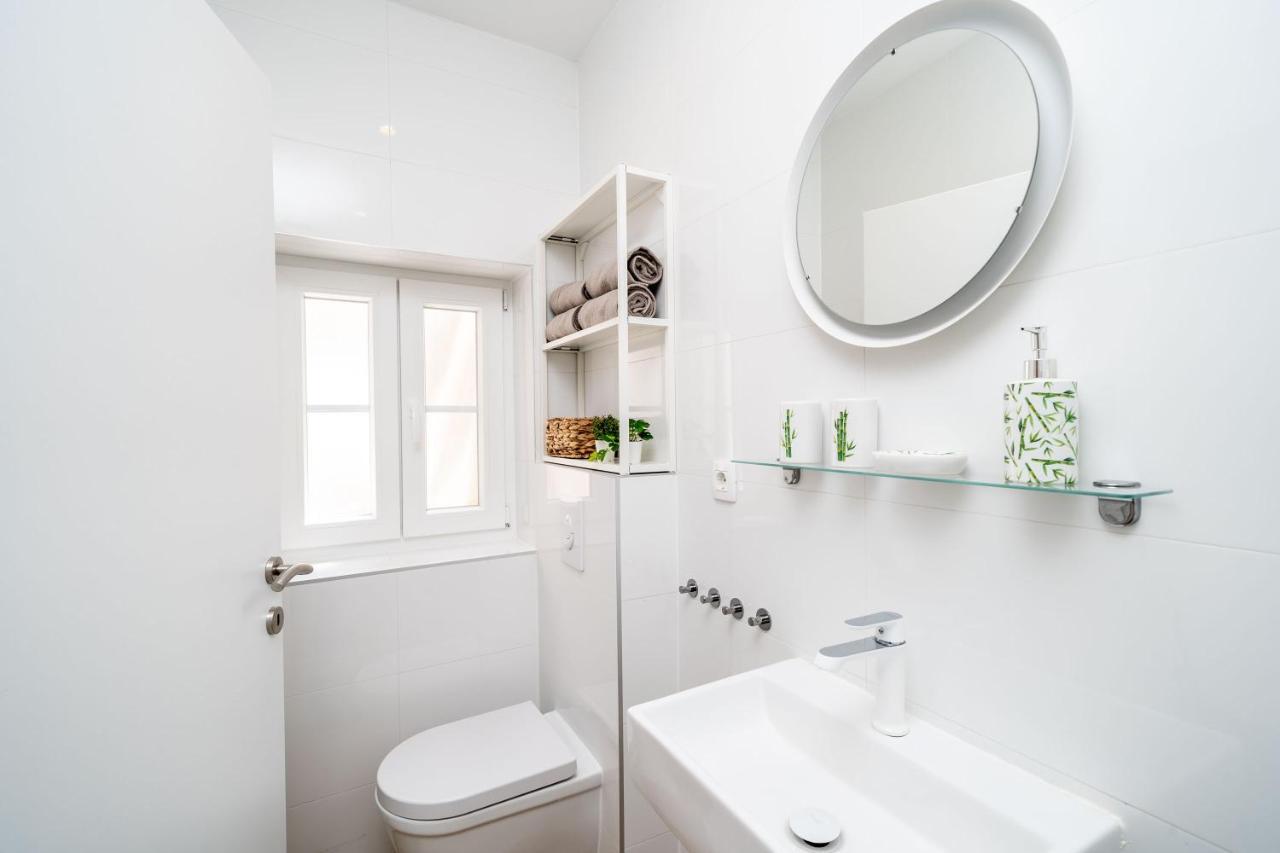 Apartments Marta ซัฟทัท ภายนอก รูปภาพ